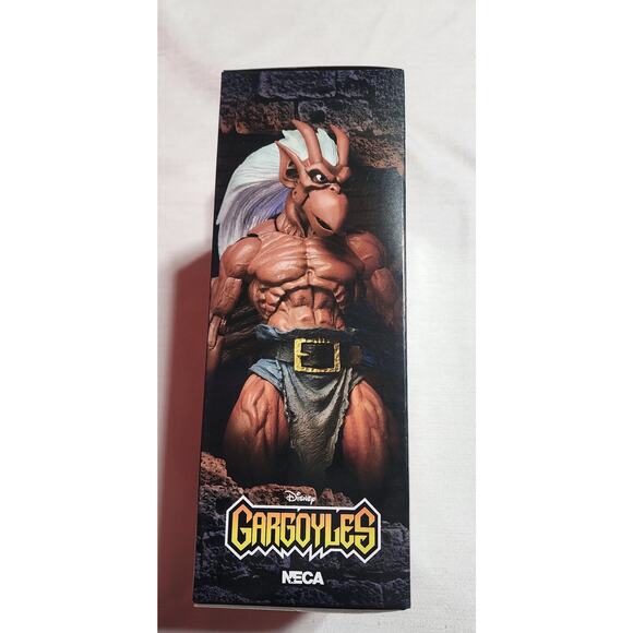 NECA Gargoyles Brooklyn Ultimate Action Figure - Picture 4 of 9